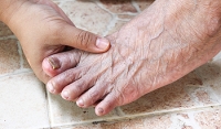 Routine Foot Care Tips for Elderly People