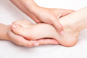 Dry and Red Skin on the Feet Can Indicate Serious Foot Conditions